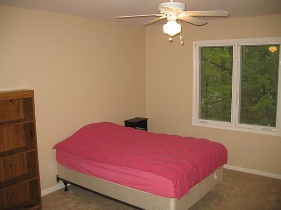 bedroom-1.jpg