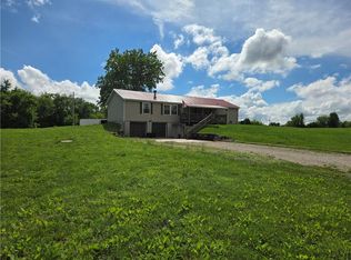 22812 S Valley Rd, Pleasant Hill, MO 64080