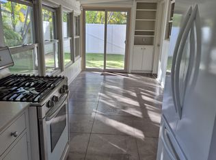 4774 Aukai Ave, Honolulu, HI 96816