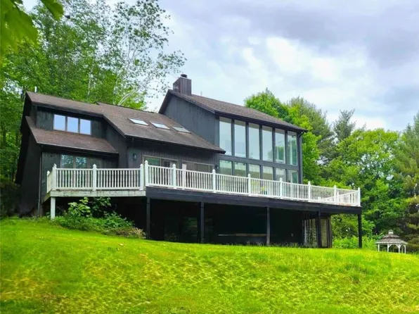 145 Skyline Dr, Bainbridge, NY 13733