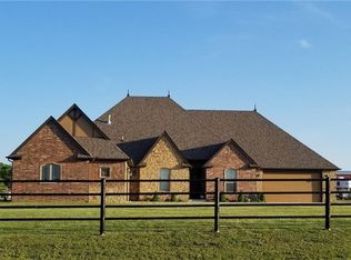 13000 SW 44th St, Yukon, OK 73099