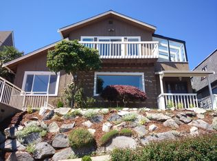 2735 36th Ave SW, Seattle, WA 98126