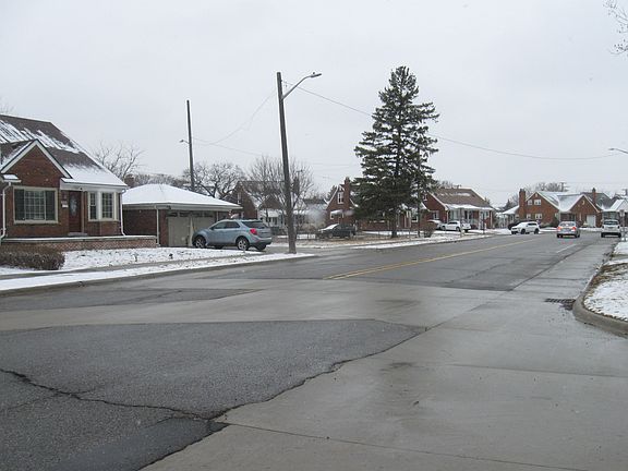5th image of 4989 Schlaff St