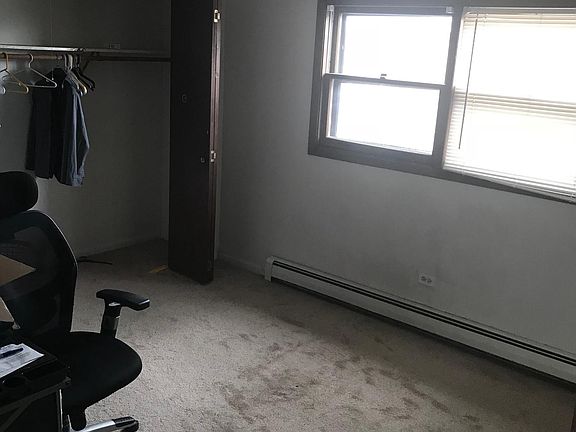5th image of 10106 Devon Ct APT 3