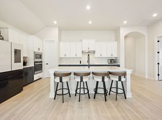 309 Westfield St, Hutto, TX 78634