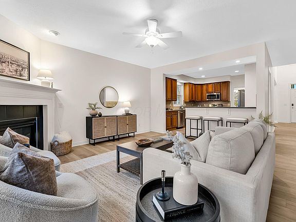 4th image of 8157 Thurston Hall Blvd
