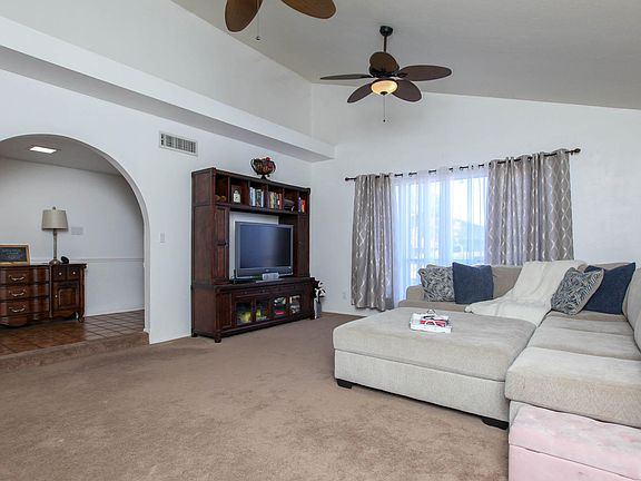 4th image of 4951 W Laurie Ln