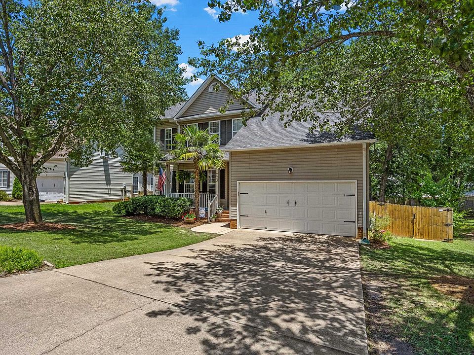 1st image of 223 Silverbell Dr