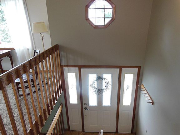 4th image of 1023 N Lakeshore Dr