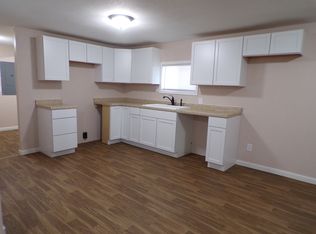 108 Countryside Ln, Saint Joseph, MO 64503