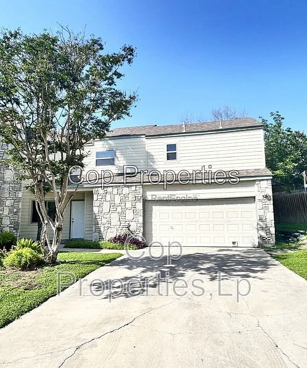 8573 Echo Creek Ln
