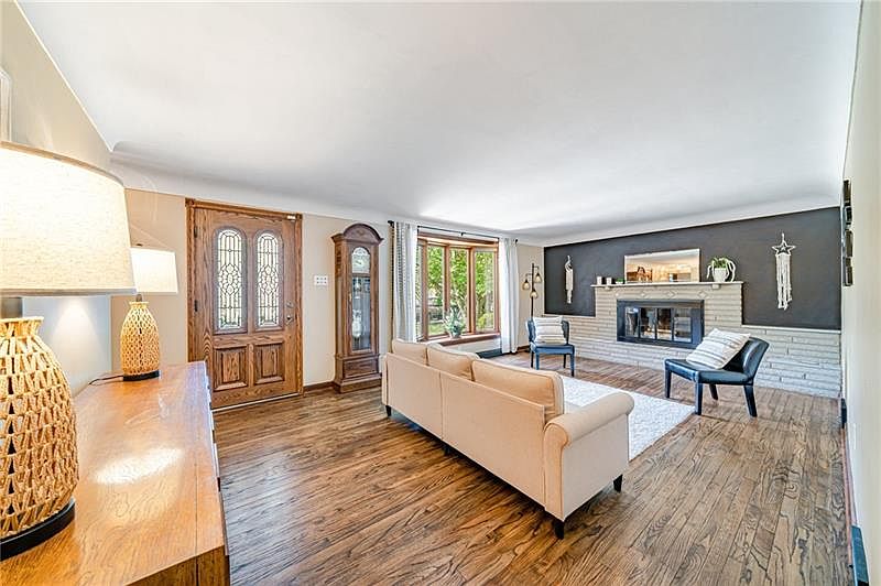 2443 Saunders Station Rd, Monroeville, PA 15146 Zillow