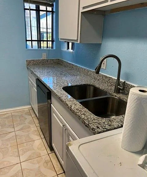 8405 Wilcrest Dr #1110 — Photo 15