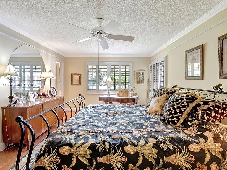 5320 SW 21st Ct — Photo 22
