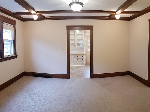 Dining Room (Other view)