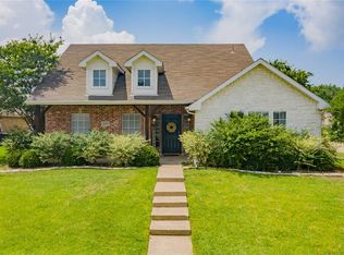 2845 Hampshire Ln, Rockwall, TX 75032