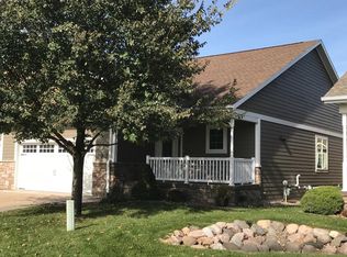819 Barson Ct, Onalaska, WI 54650