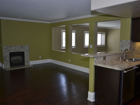 3rd image of 13956 Carol Ln