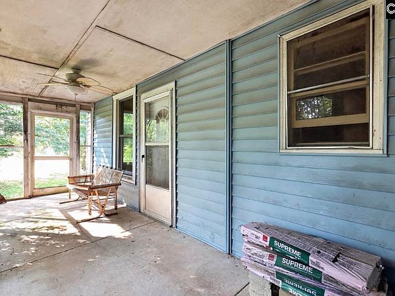 2nd image of 7147 State Highway 215 N