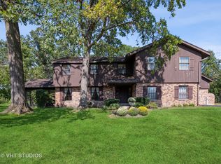 670 Fairway Ln, Frankfort, IL