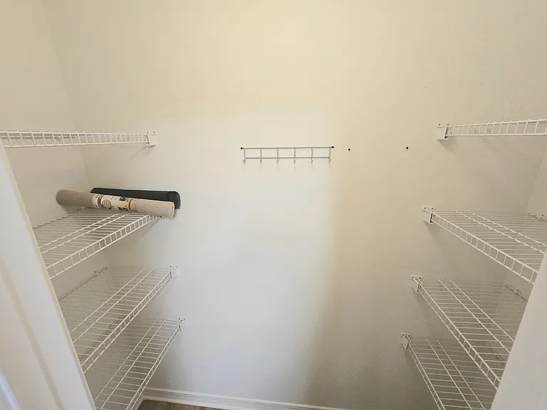 2150 Antillies Dr — Photo 10