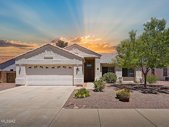 2nd image of 9516 N Crestone Dr