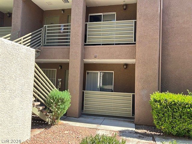 1st image of 2121 Blue Breeze Dr Unit 107