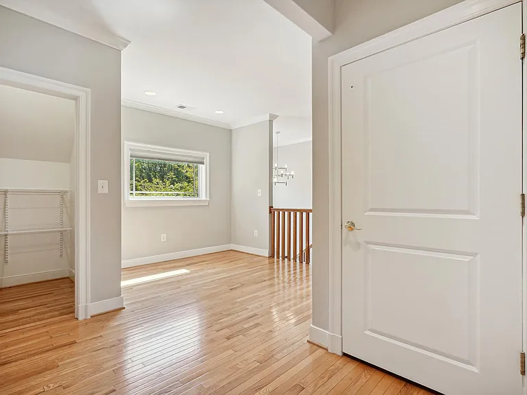 1530 Forest Villa Ln — Photo 36