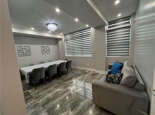 3715 15th Ave APT 503, Brooklyn, NY 11218