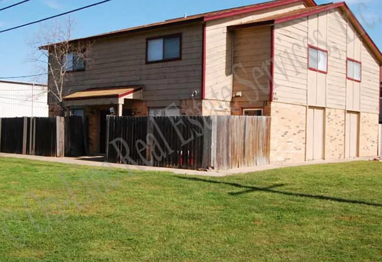1805 Treehouse Trl #D — Photo 3