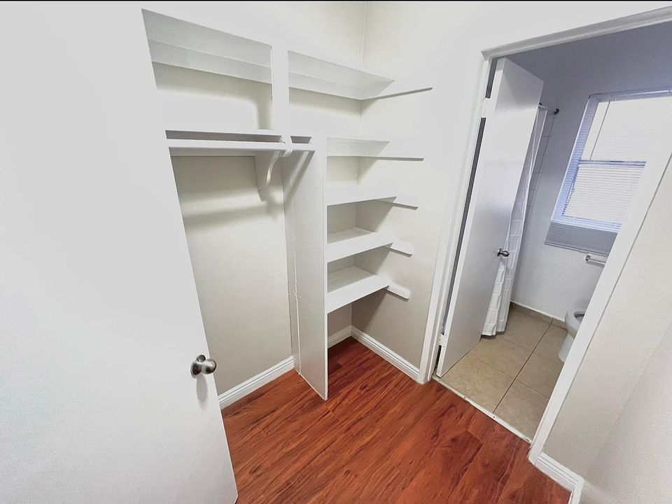1st image of 4623 La Mirada Ave #10