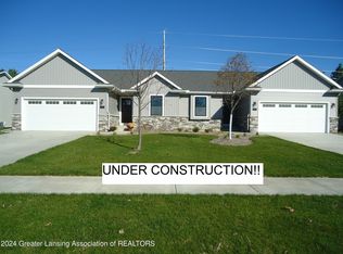 308 Vansickle Dr #34, Charlotte, MI