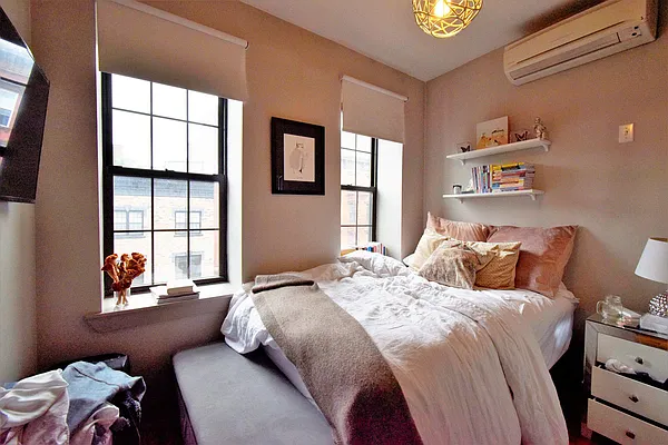 Rented by Lofts and Flats LLC | media 13