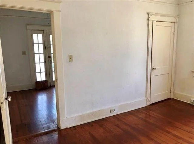2320 Coliseum St #1 — Photo 5