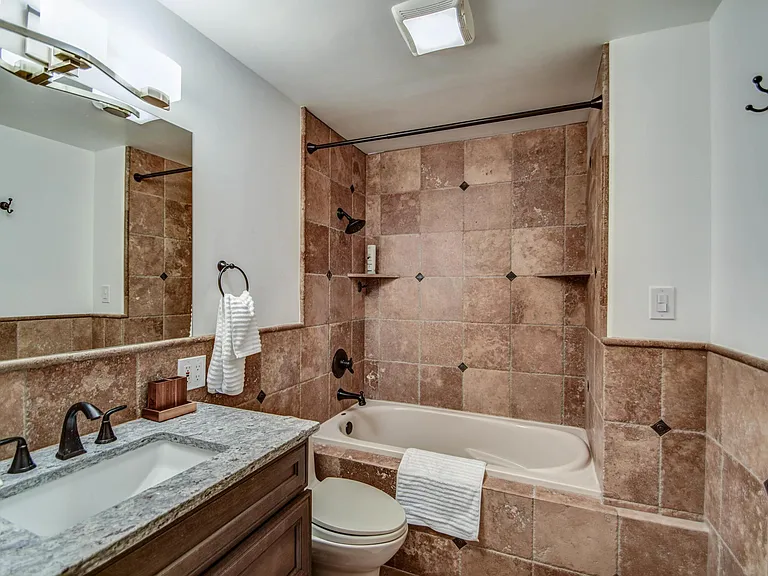 8420 E Keim Dr — Photo 32