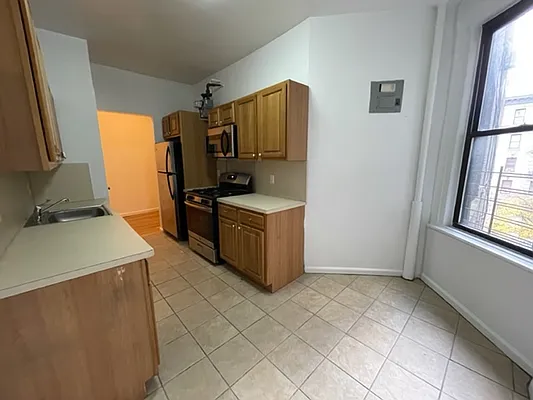 Rented by Cohen Smith Chang LLC | media 2