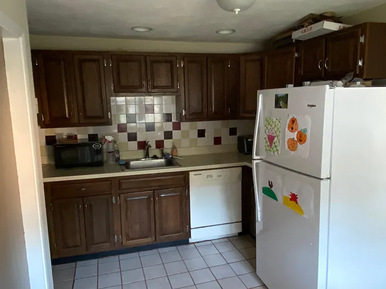 68 Preston St #4D — Photo 15