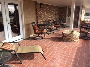 940 W Kings Rd, Ada, OK 74820