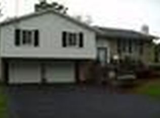 525 Cedarbrook Cres, Utica, NY 13502