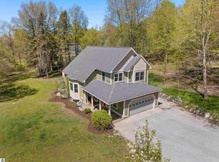 1212 Bailey St, Benzonia, MI 49616