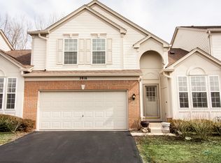 2816 Waterfront Ave, Algonquin, IL 60102