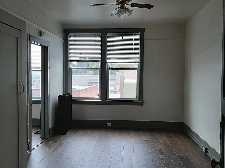 Historic Odd Fellows Building — Photo 15