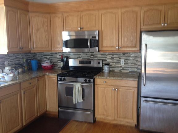 2nd image of 1227 N Bosworth Ave #2