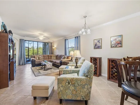 9815 Giaveno CT #1218, NAPLES, FL 34113
