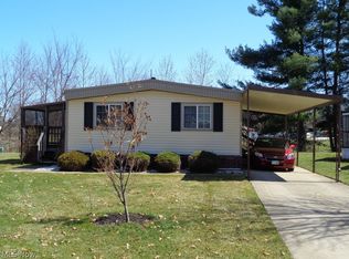 100 G St SW, Navarre, OH 44662