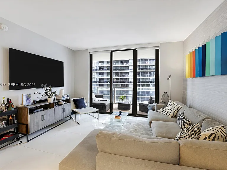1010 Brickell Ave #3007 — Photo 4