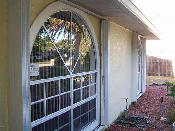 5th image of 1340 Ambra Dr