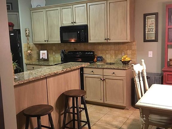 5th image of 508 Waterford Cove Cir