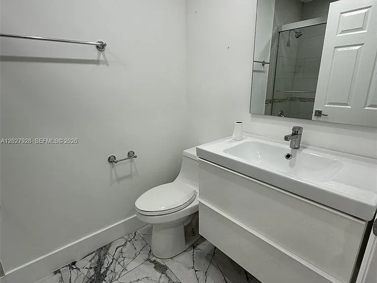 680 NW 124th Pl — Photo 6