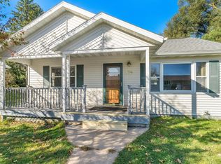 504 2nd Ave E, Holmen, WI 54636